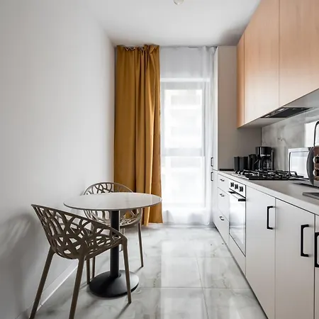 Plaza Residence Studio 101-2